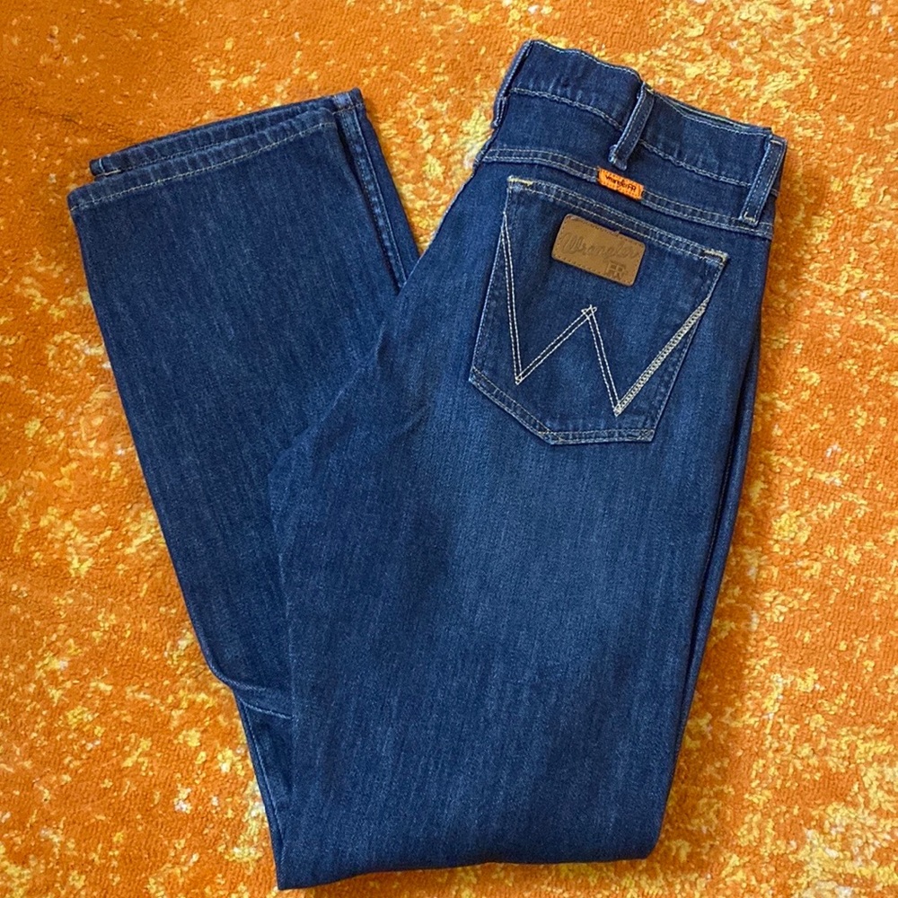 NWOT Wrangler Flame Resistant Retro Slim Straight Eagle Jeans 34x34